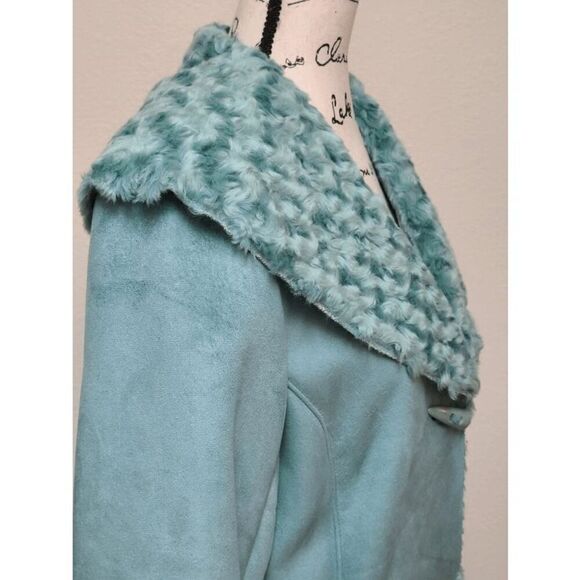 Women's Blue Coat - Picture 5 of 16